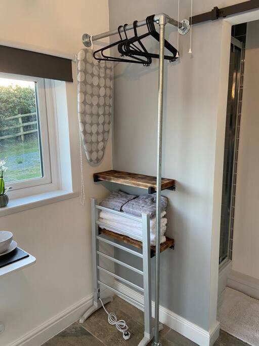 Adorable Bedsit For You, Partner And Your Pet! Stepaside  Exterior foto