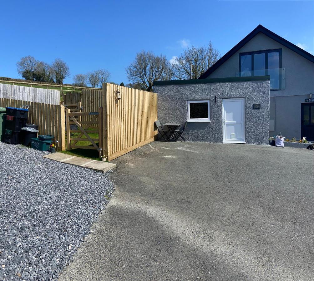 Adorable Bedsit For You, Partner And Your Pet! Stepaside  Exterior foto